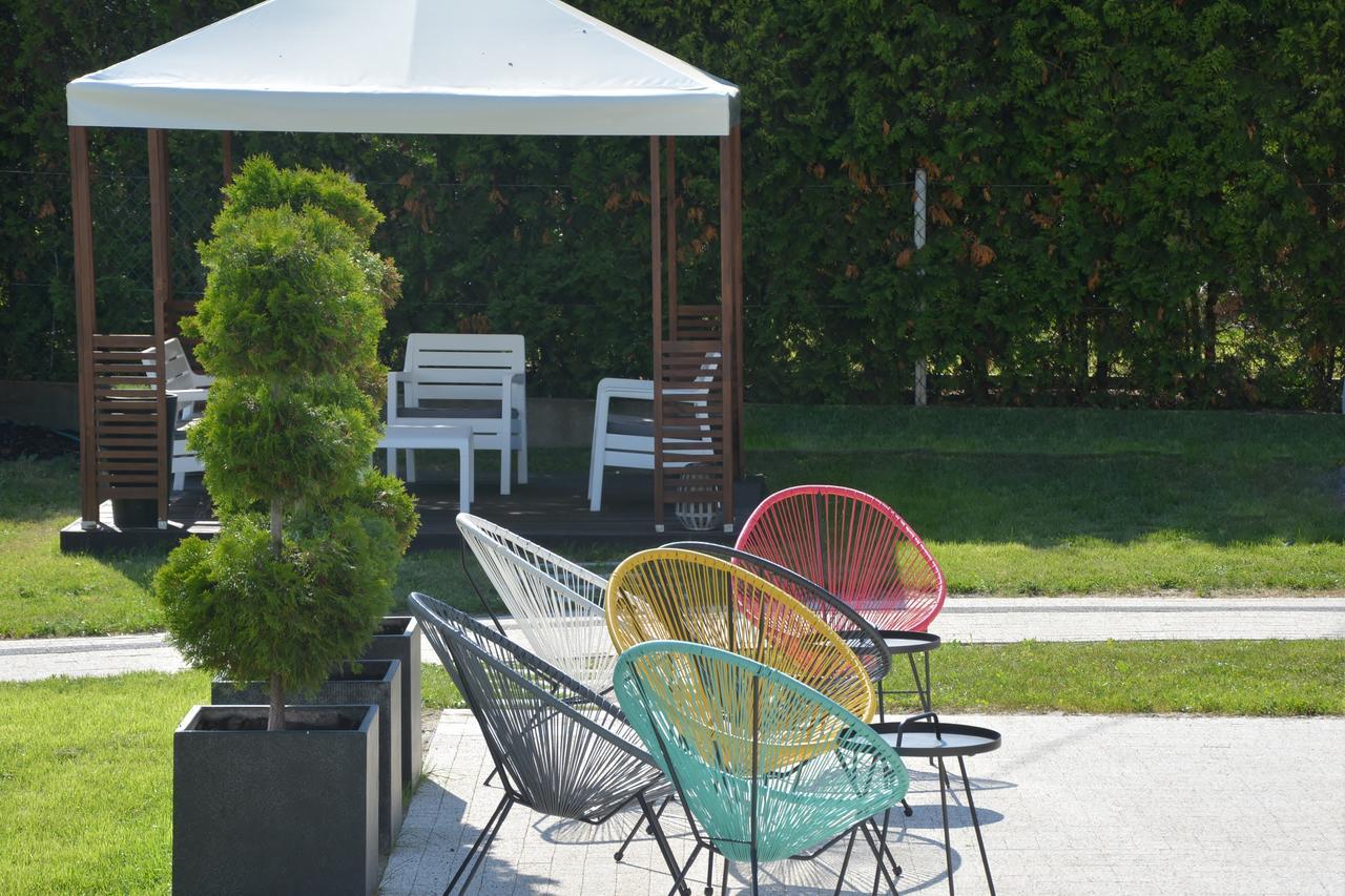 Willa Magnolia - Apartamenty I Pokoje - Rowery, Pokoj Zabaw, Kawa Z Ekspresu Jantar Extérieur photo